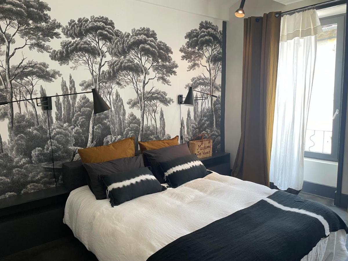 Madame Les Vans - Chambre D'Hotes - Charme Et Design Bed & Breakfast Exterior photo